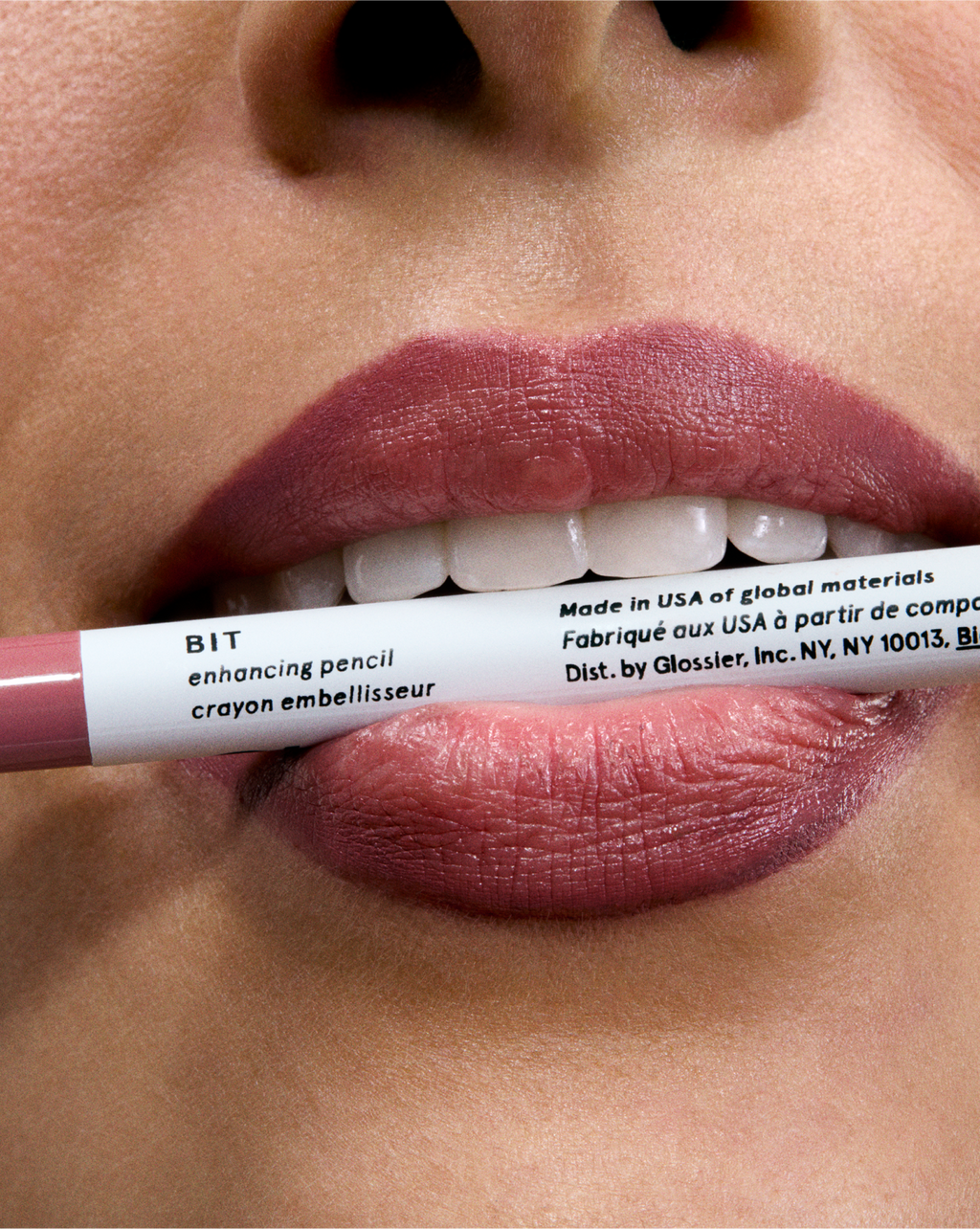 SRC_43403E9030674563 Lip Line