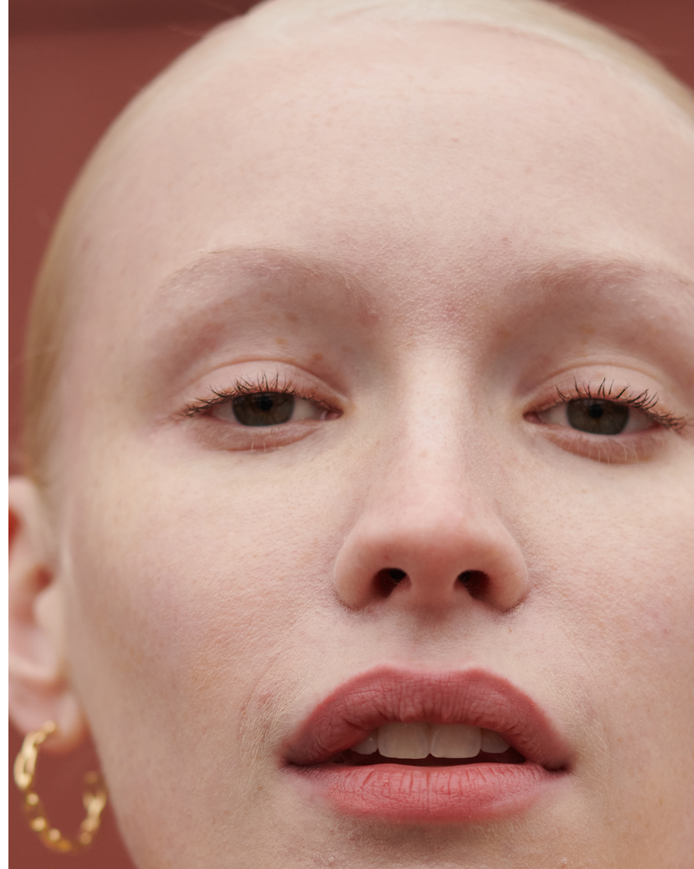 SRC_A786865565CA0AE3 Lip Line