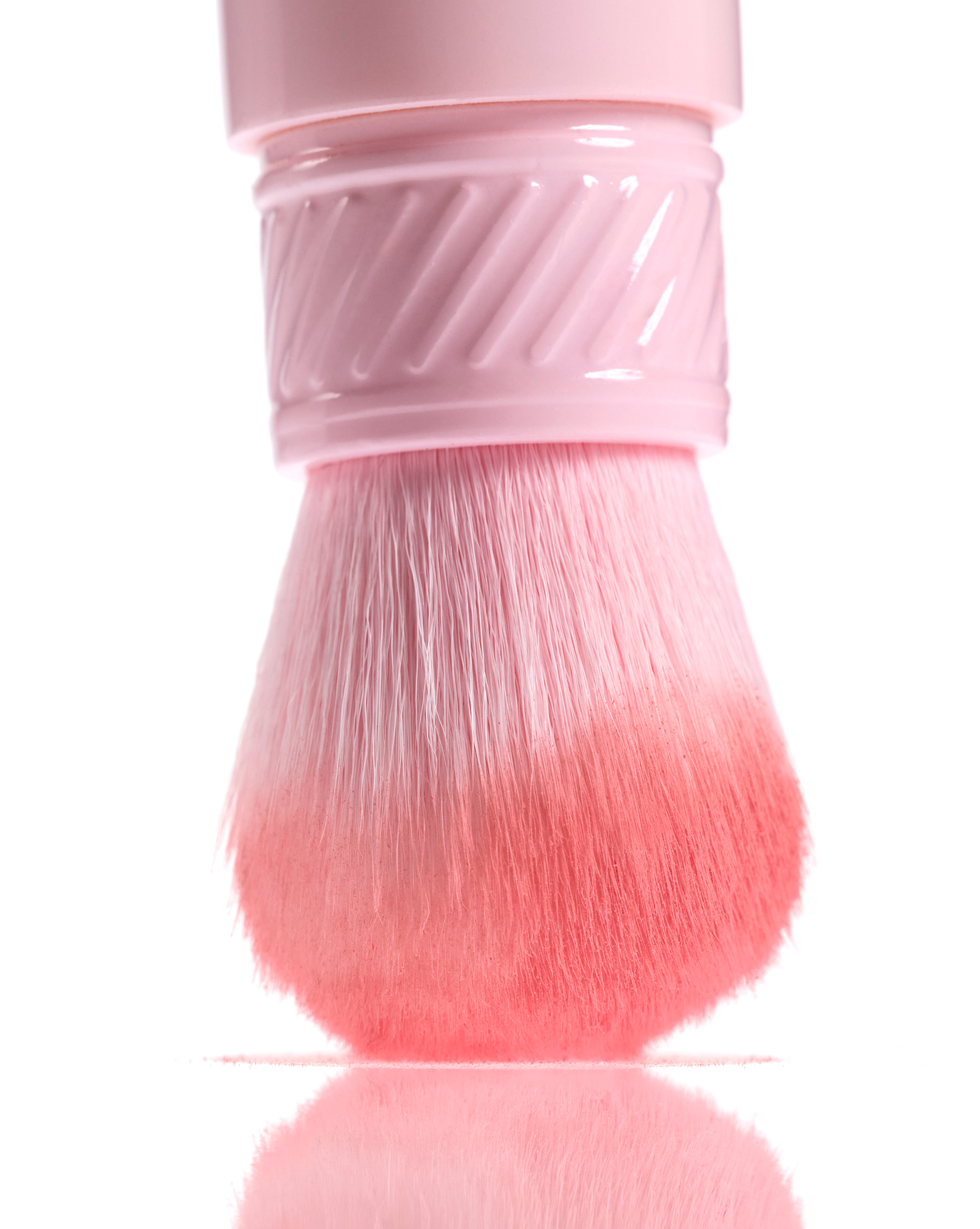 SRC_9814FA484B9822F7 Cloud Paint Cheek Brush