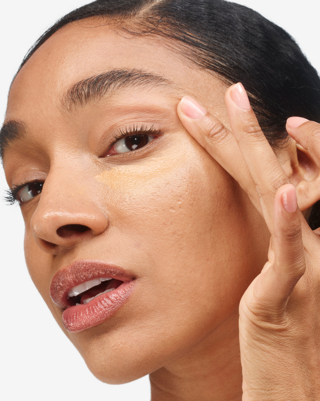 SRC_E16E054F6D53C629 Stretch Balm Concealer