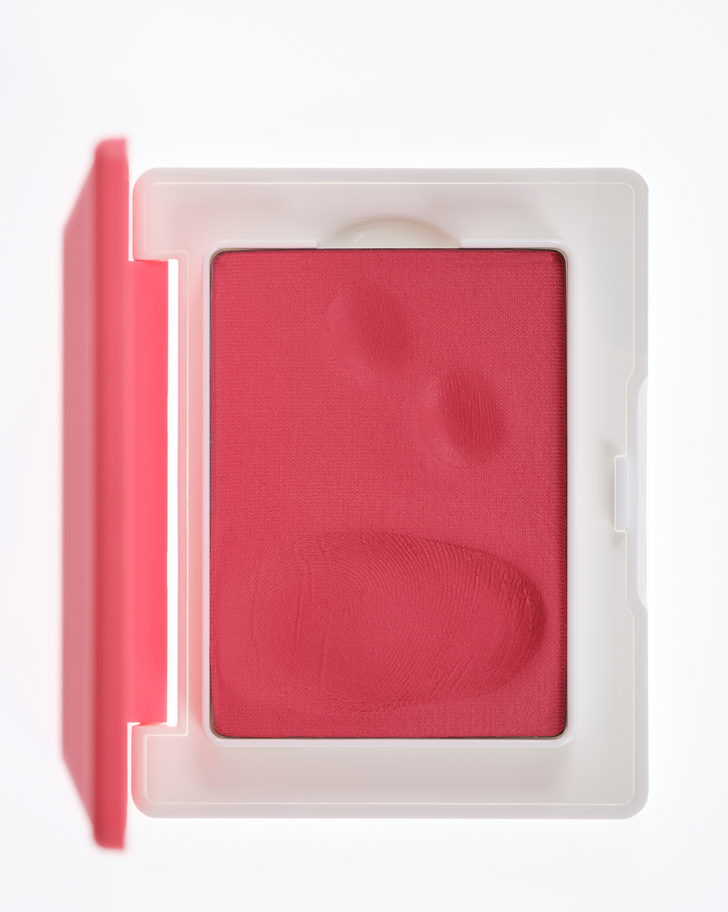 SRC_EE6F3EEA9DD993CC Cloud Paint Plush Blush