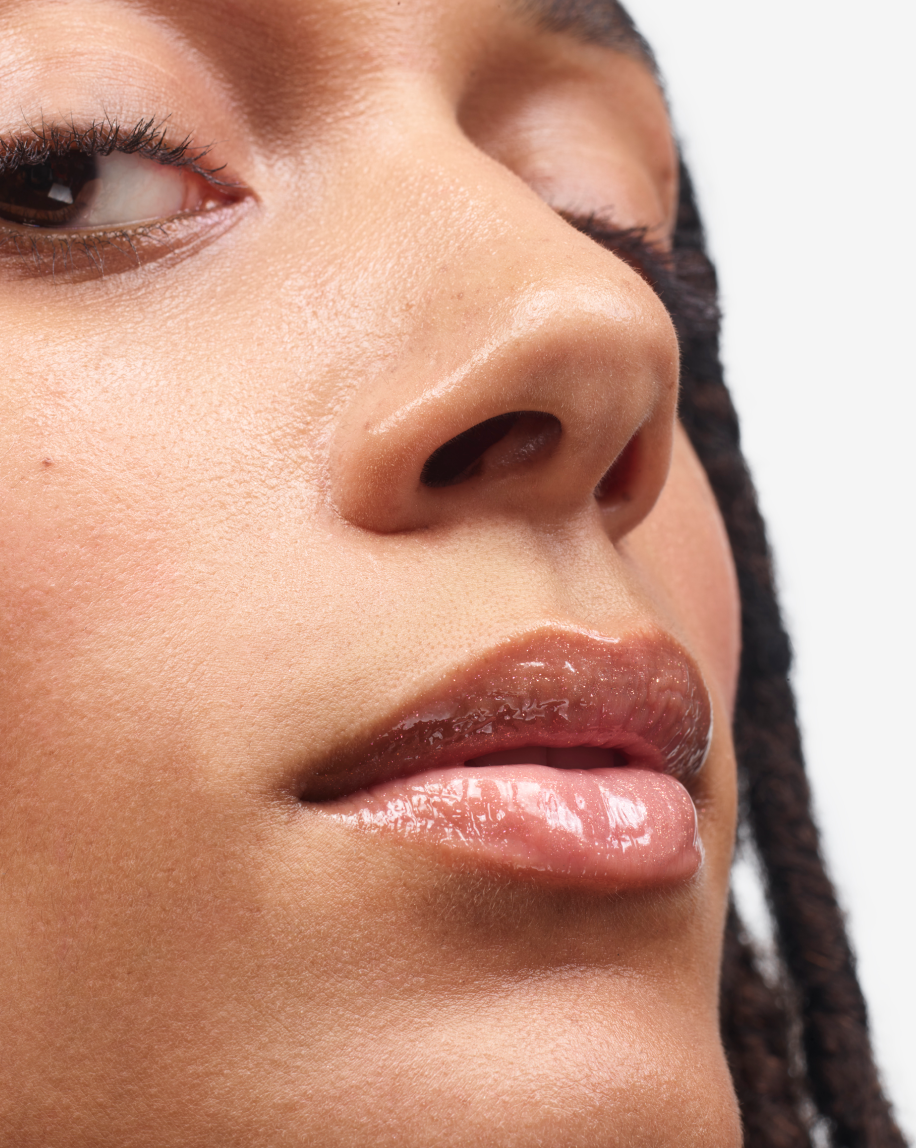 SRC_905908EA694C34F9 Lip Gloss