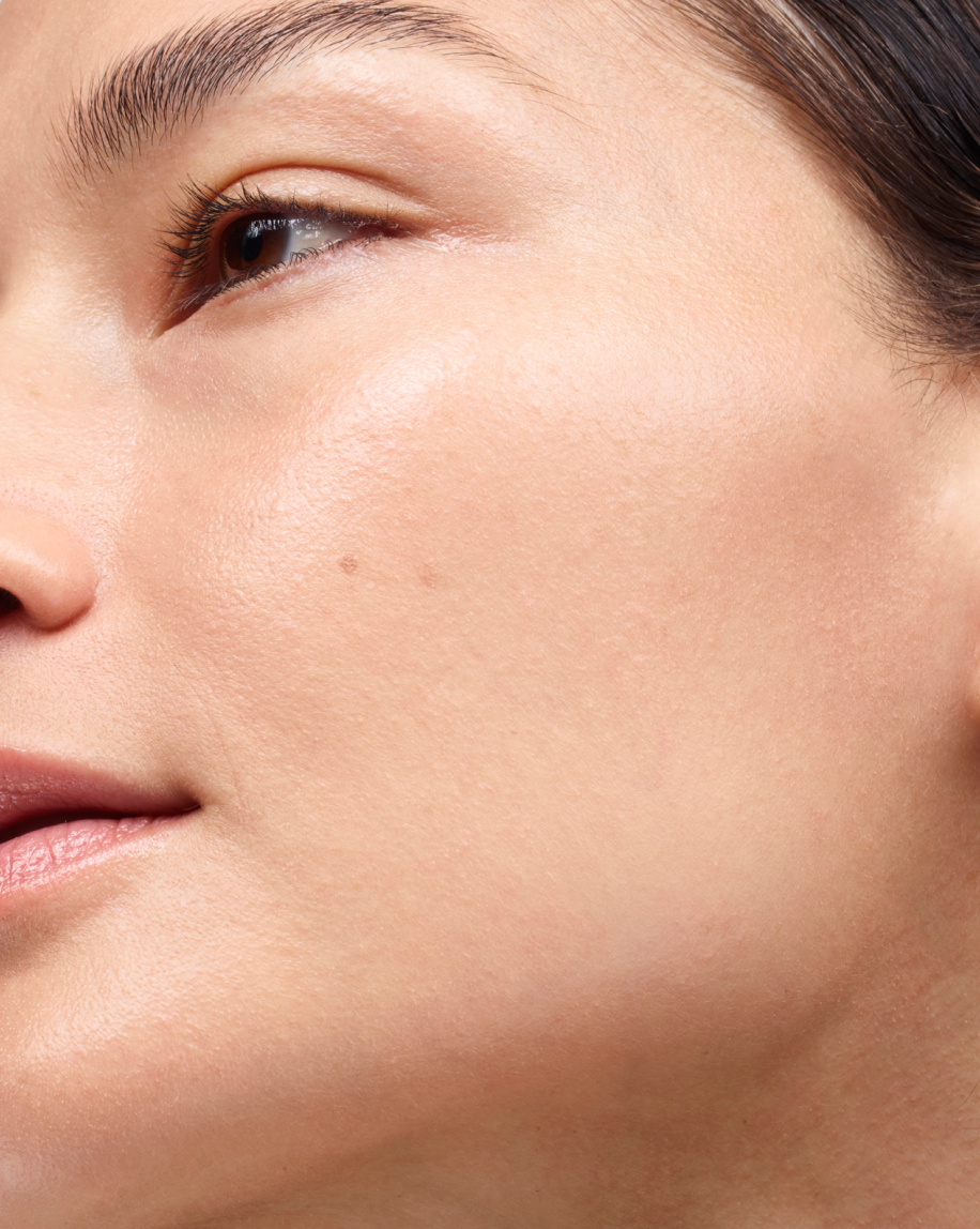 SRC_3DCD59757AB4EAA4 Perfecting Skin Tint